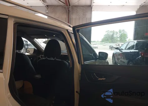 2019 Nissan Rogue Sv z USA, uszkodzony, nr VIN KNMAT2MT7KP554139